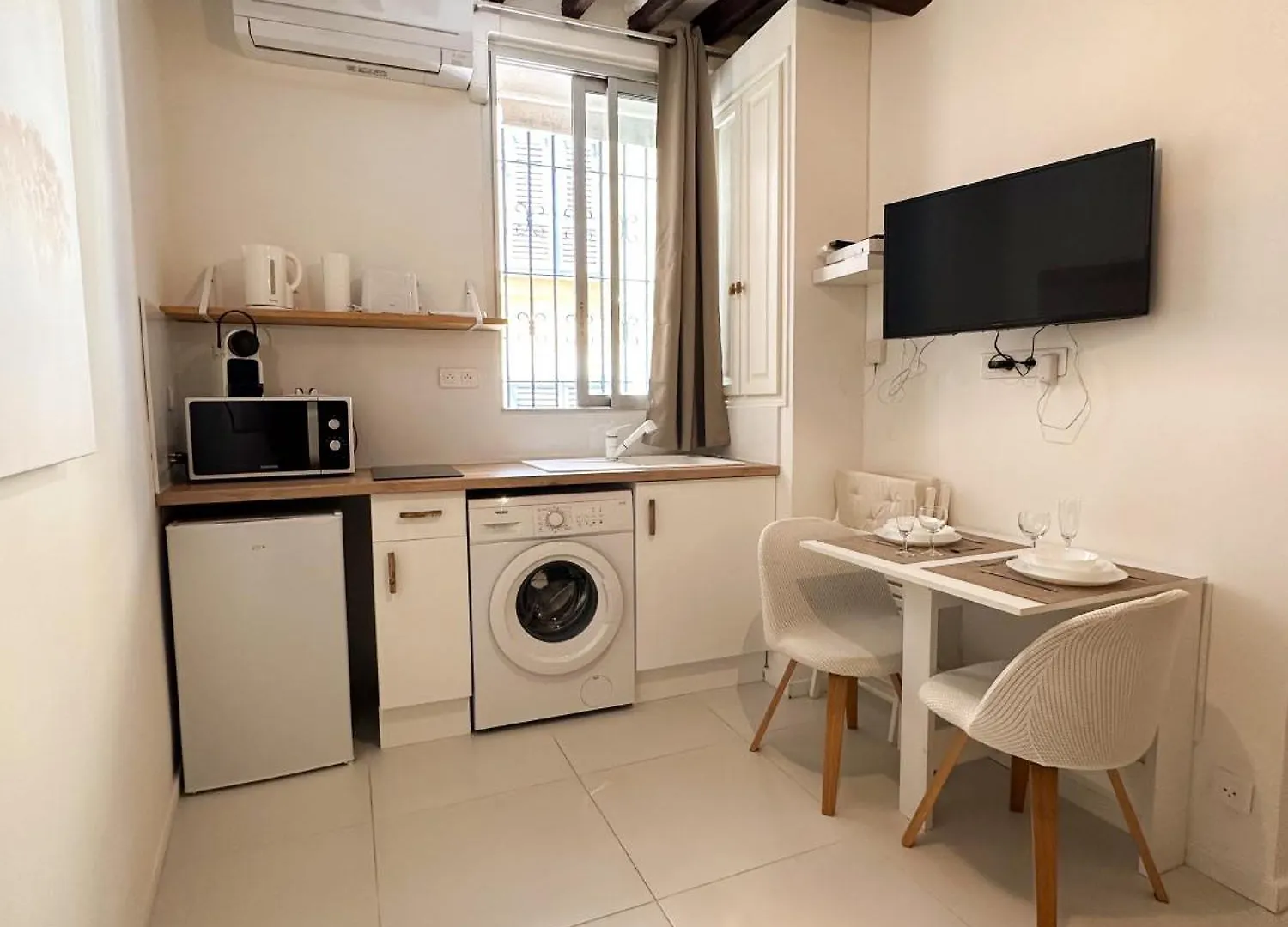 Appartamento Le Balneo Jacuzzi Vieil Antibes Safranier